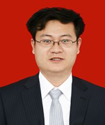 薛东